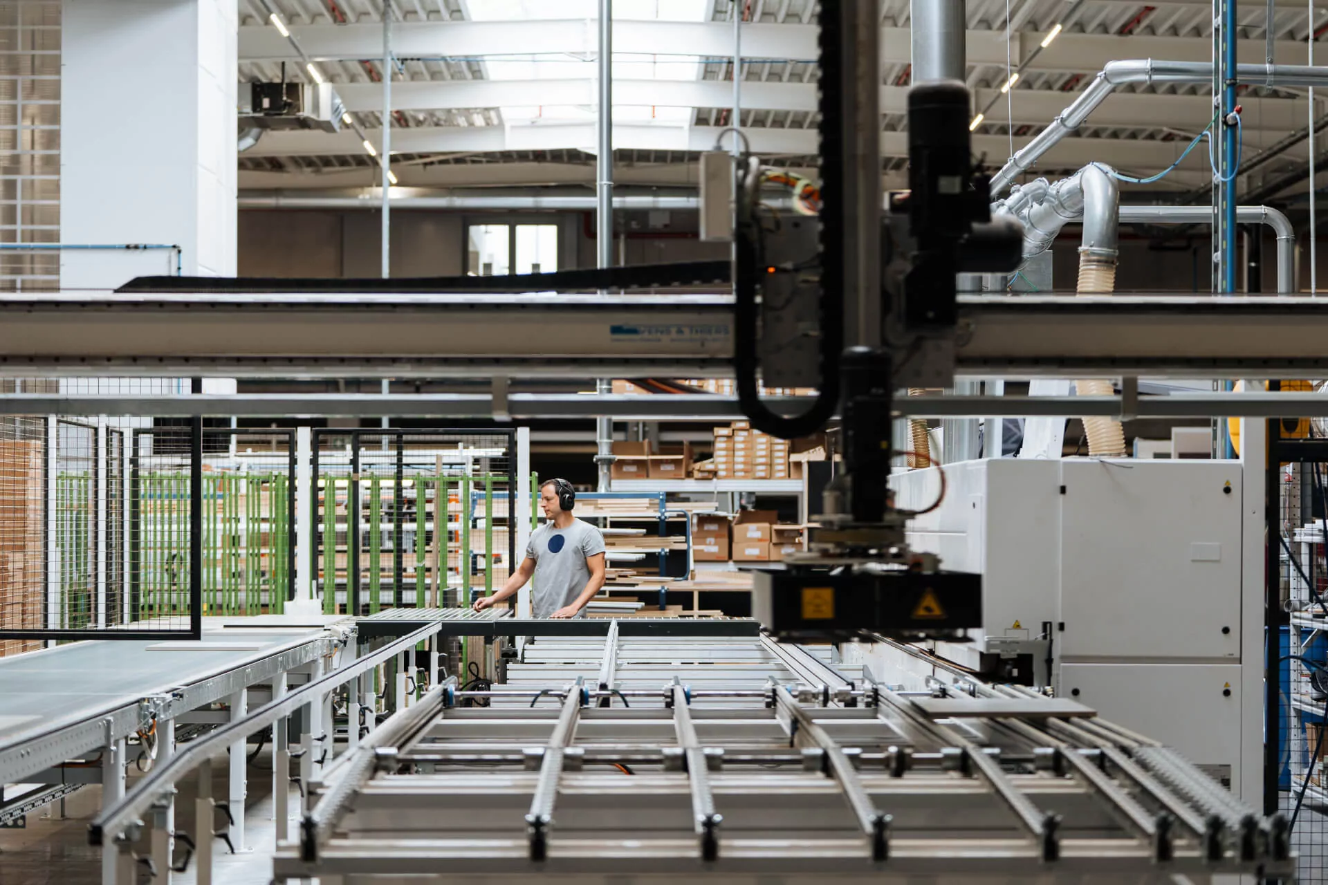 Productieatelier van Kaster Keukens in Roeselare, keukenbouwer ook voor klanten uit Oost-Vlaanderen